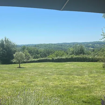 Le Petit Caviste - D'hotes & Bed & Breakfast 4*